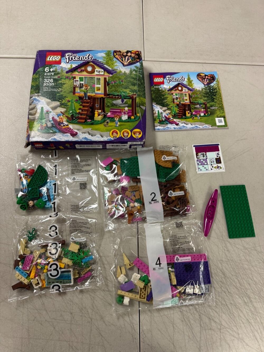 LEGO Friends 41679 Forest House Building Set New in Box Factory Sealed Bags